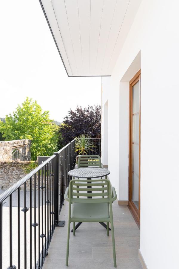 Jardines Villaverde Villaverde de Pontones Exterior photo